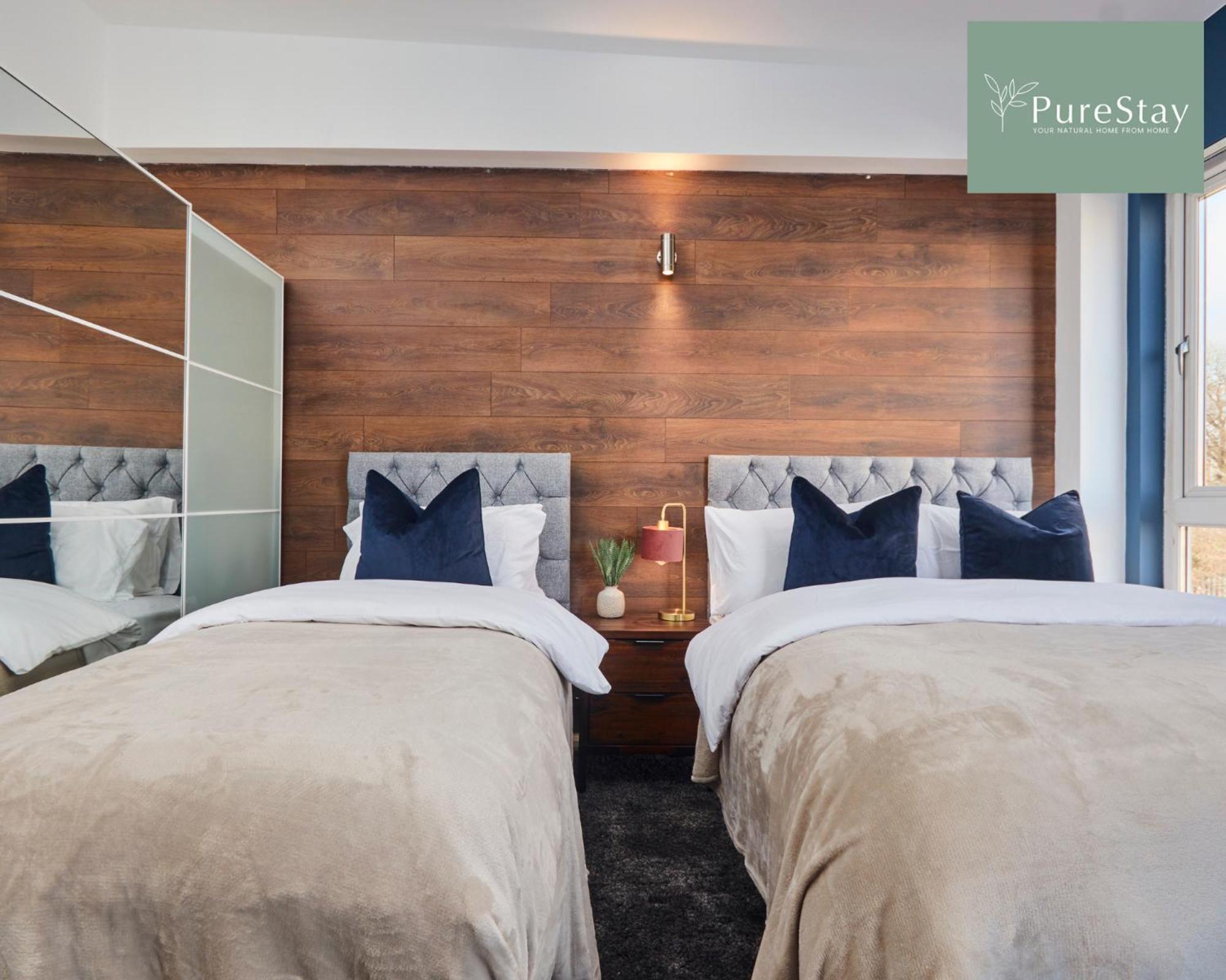 Superb House Manchester Near Etihad With Free Parking Sleeps 8 Exterior foto