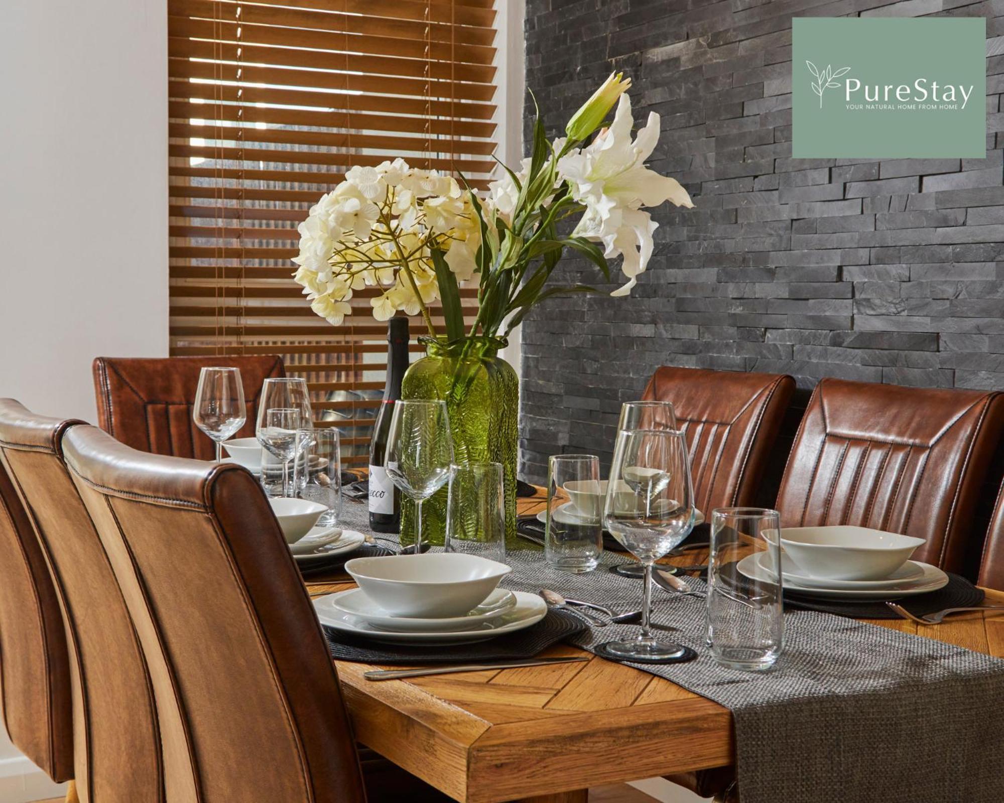 Superb House Manchester Near Etihad With Free Parking Sleeps 8 Exterior foto