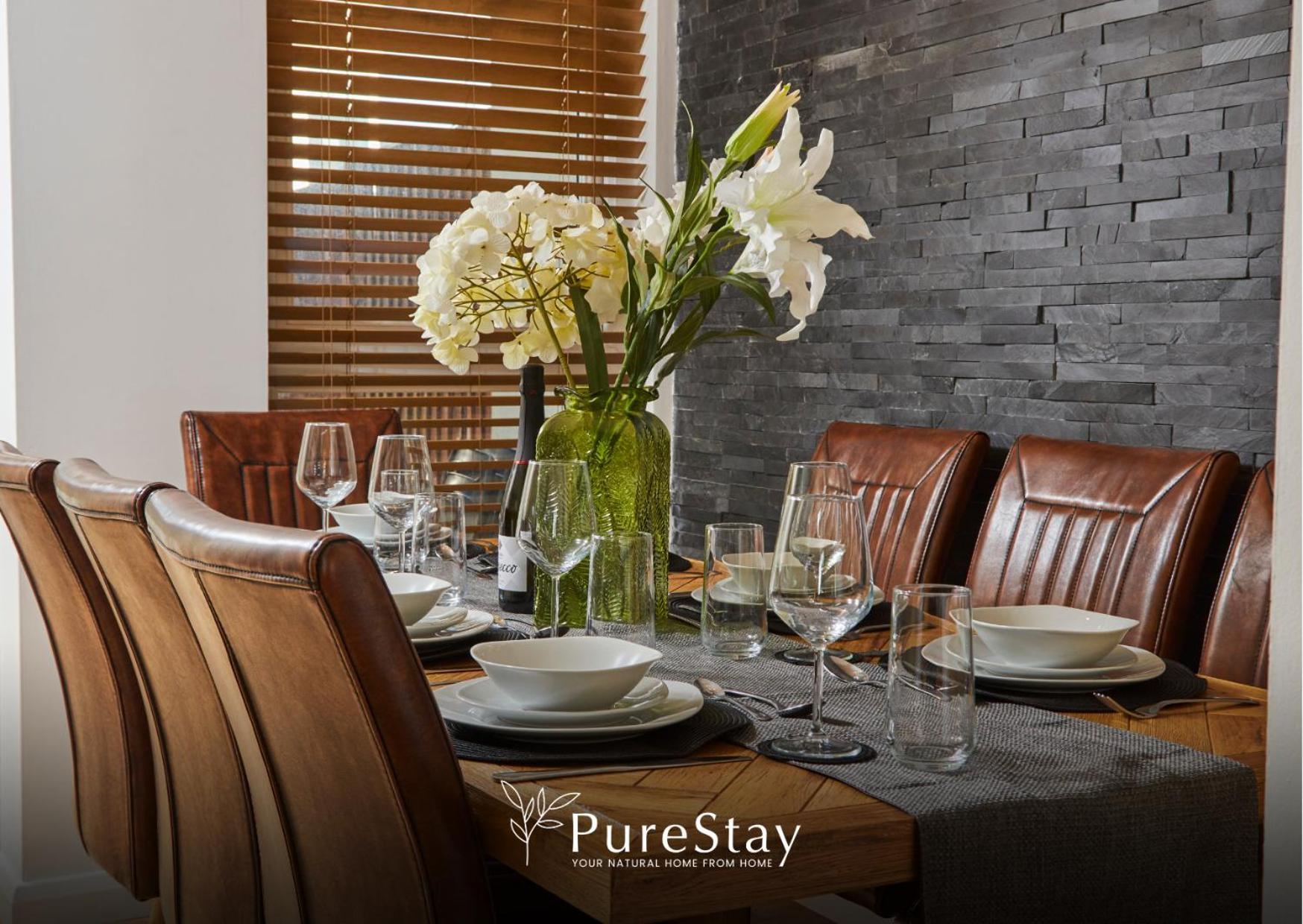 Superb House Manchester Near Etihad With Free Parking Sleeps 8 Exterior foto