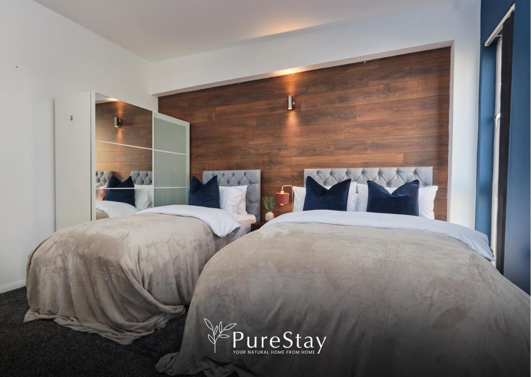 Superb House Manchester Near Etihad With Free Parking Sleeps 8 Exterior foto